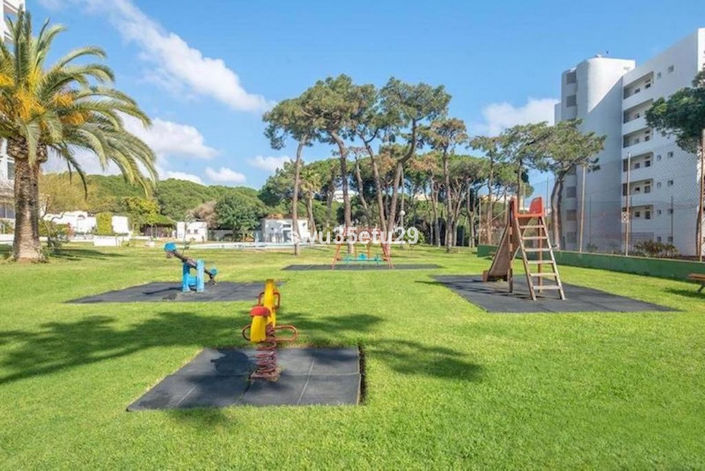Image No.17-1 Bed Apartment for sale