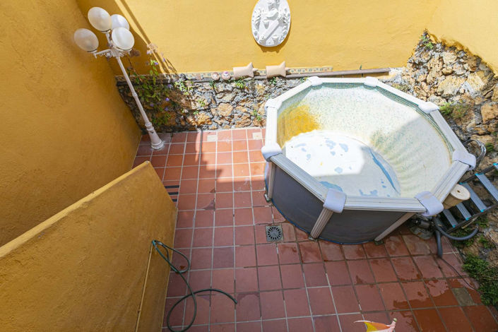Image No.27-4 Bed Townhouse for sale