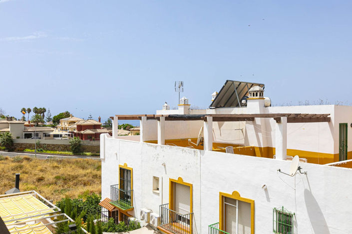 Image No.46-4 Bed Townhouse for sale