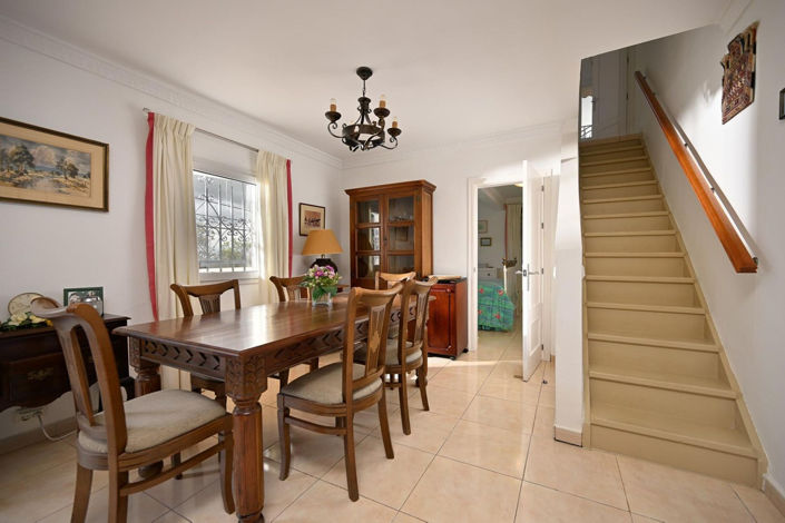 Image No.17-Villa de 4 chambres à vendre à Malaga
