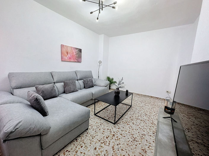 Image No.7-5 Bed Semi-Detached for sale