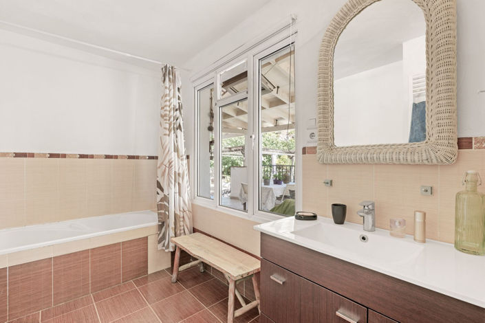 Image No.19-3 Bed Finca for sale
