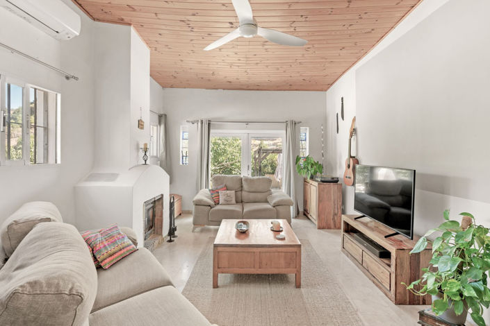 Image No.6-3 Bed Finca for sale