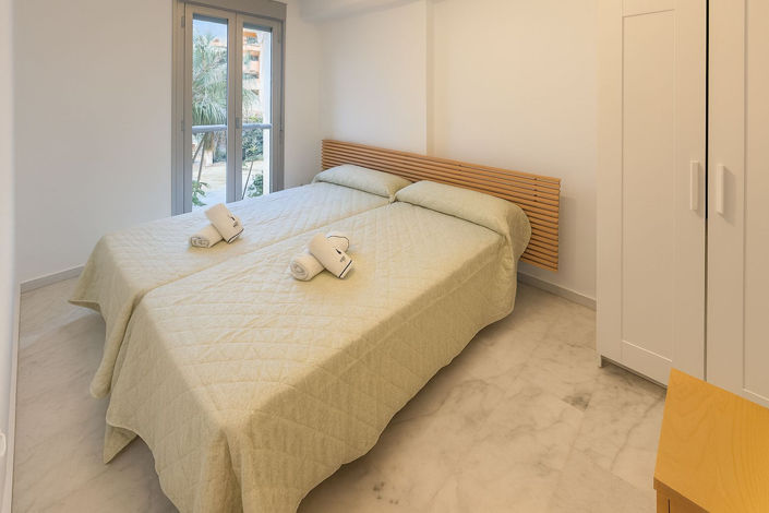 Image No.17-3 Bed Apartment for sale