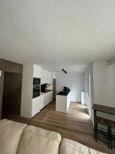 Image No.3-Appartement de 3 chambres à vendre à Estepona