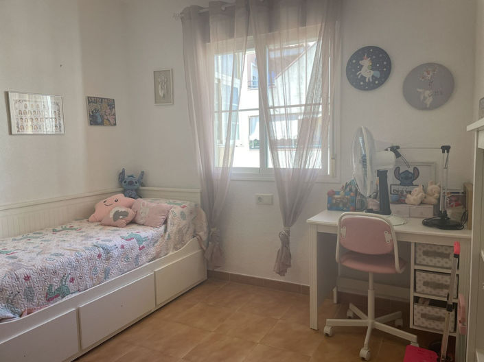 Image No.18-3 Bed Apartment for sale