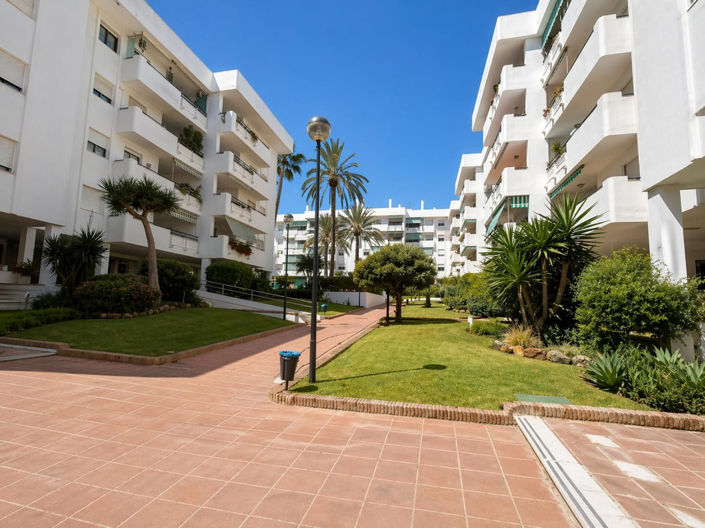 Image No.28-4 Bed Apartment for sale
