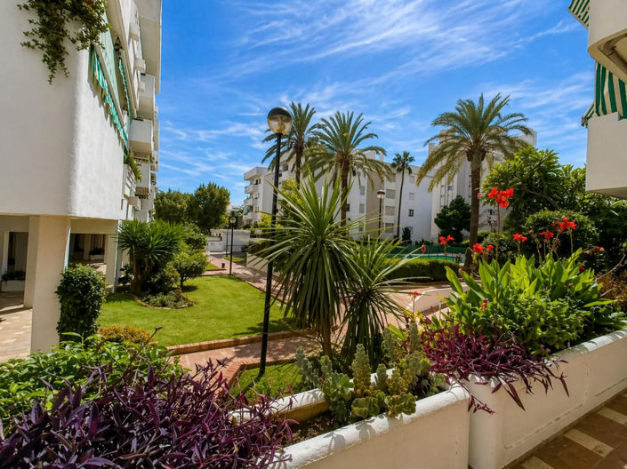 Image No.30-4 Bed Apartment for sale