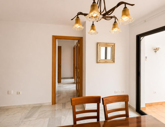 Image No.7-4 Bed Apartment for sale