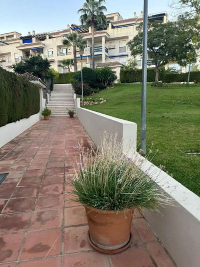 Image No.10-3 Bed Apartment for sale
