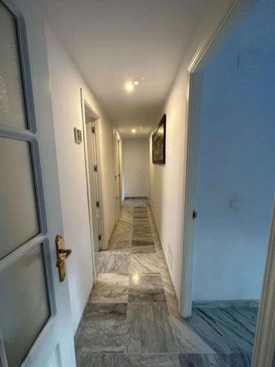 Image No.14-3 Bed Apartment for sale