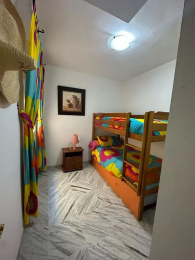 Image No.25-3 Bed Apartment for sale