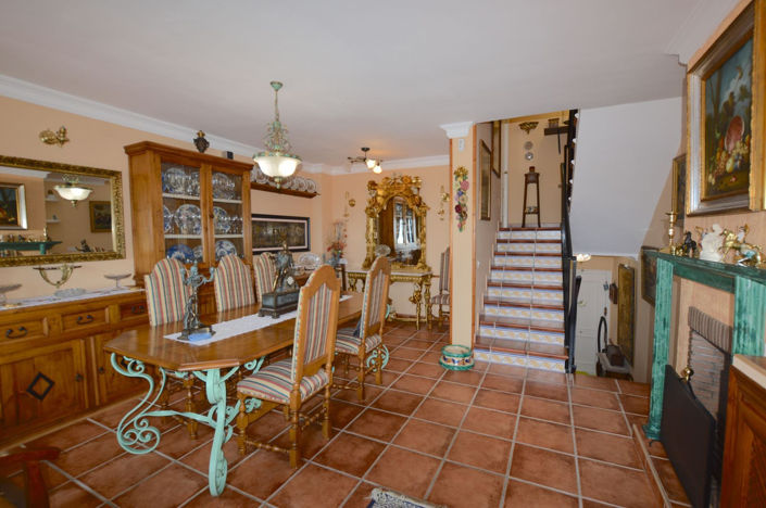 Image No.36-4 Bed Townhouse for sale