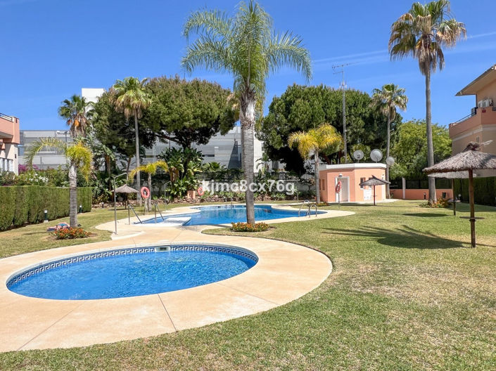 Image No.29-2 Bed Apartment for sale