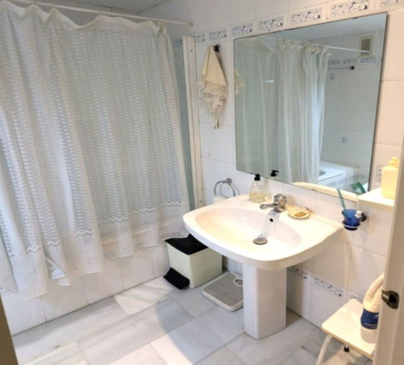 Image No.13-3 Bed Apartment for sale