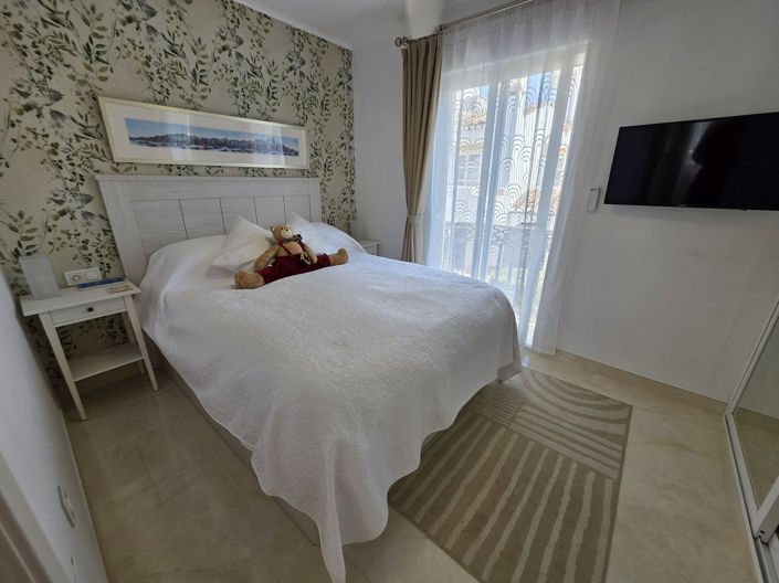 Image No.17-3 Bed Townhouse for sale