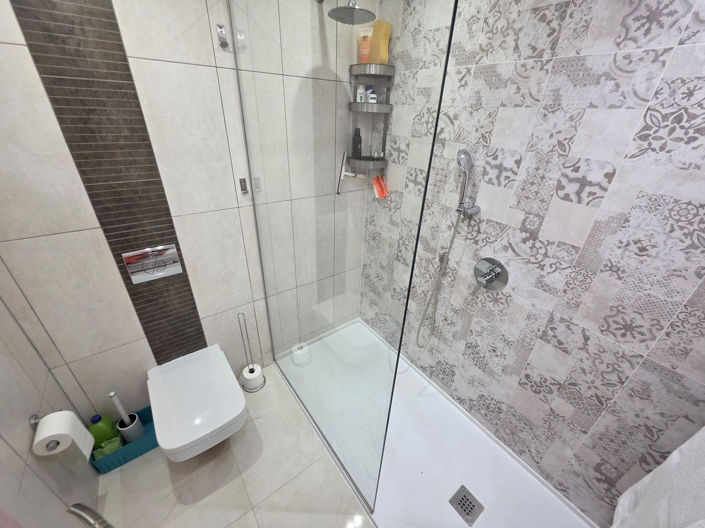 Image No.20-3 Bed Townhouse for sale