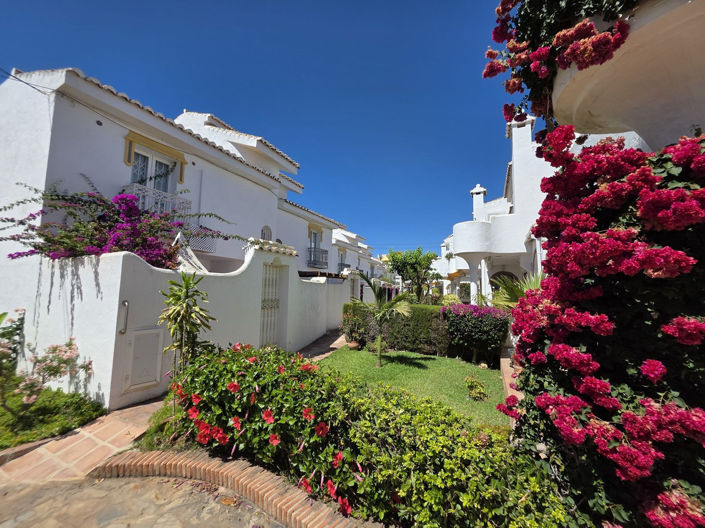 Image No.34-3 Bed Townhouse for sale
