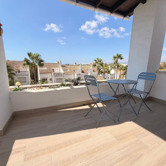 Image No.30-5 Bed Townhouse for sale
