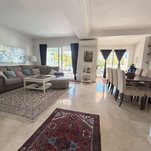 Image No.6-5 Bed Townhouse for sale