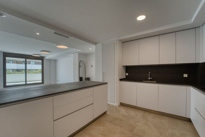 Image No.4-2 Bed Apartment for sale