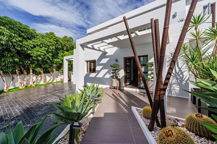 Image No.39-5 Bed Villa for sale