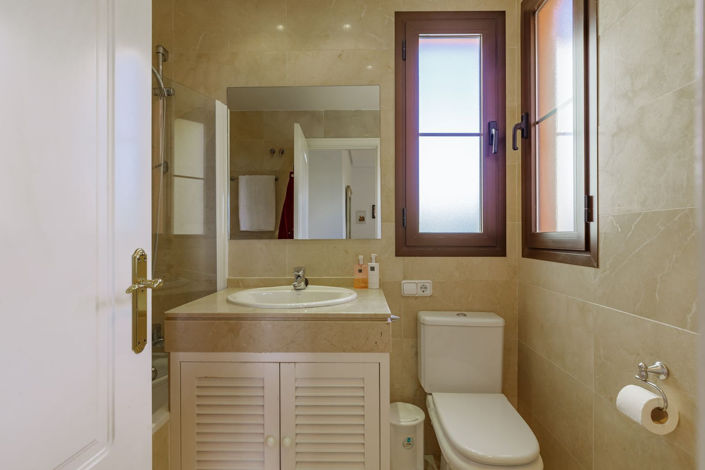 Image No.16-2 Bed Apartment for sale