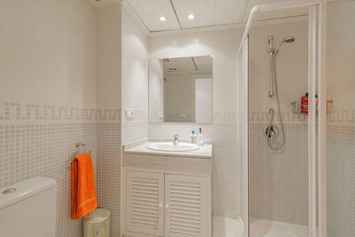 Image No.17-2 Bed Apartment for sale