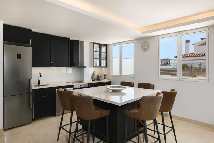 Image No.17-2 Bed Apartment for sale