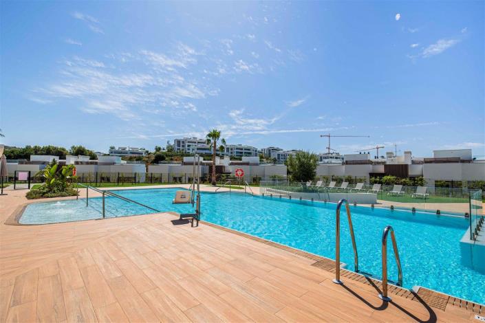 Image No.18-3 Bed Penthouse for sale