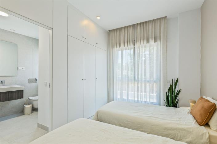 Image No.32-3 Bed Penthouse for sale
