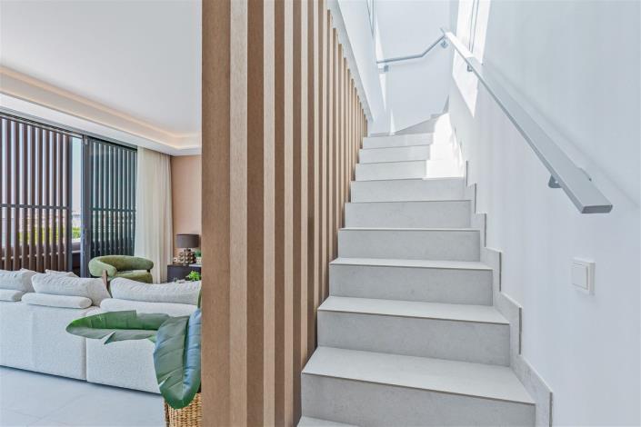 Image No.44-3 Bed Penthouse for sale