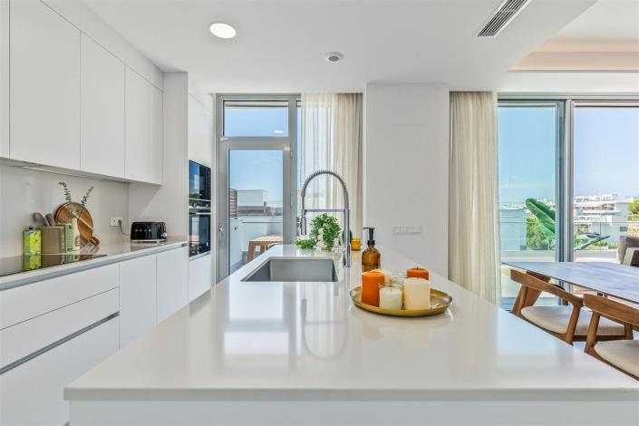 Image No.47-3 Bed Penthouse for sale