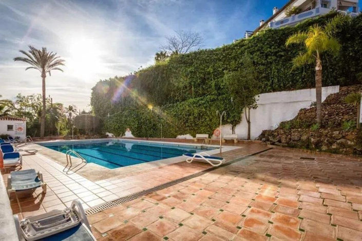 Image No.15-3 Bed Apartment for sale
