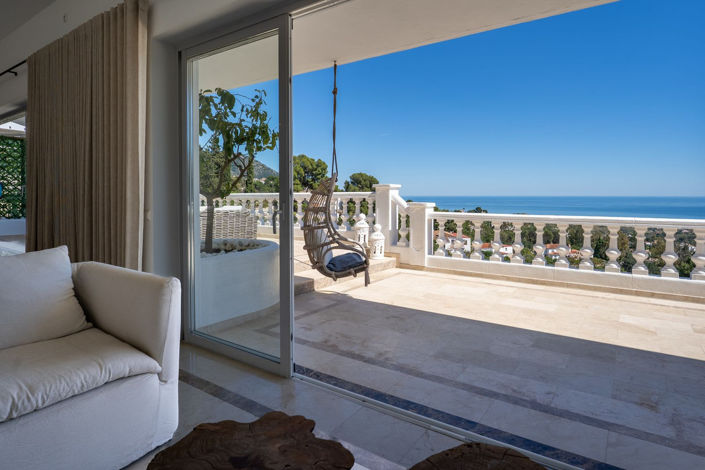 Image No.27-11 Bed Villa for sale