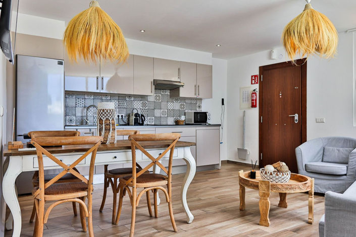 Image No.51-11 Bed Villa for sale