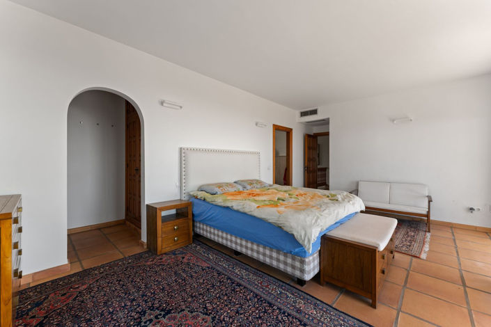 Image No.31-3 Bed Villa for sale