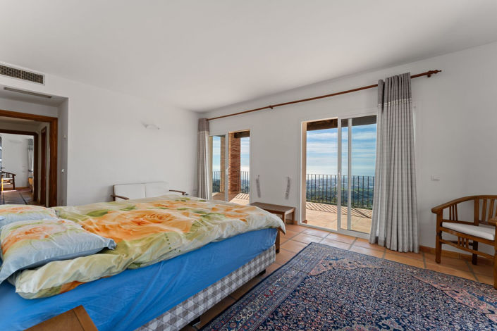 Image No.33-3 Bed Villa for sale