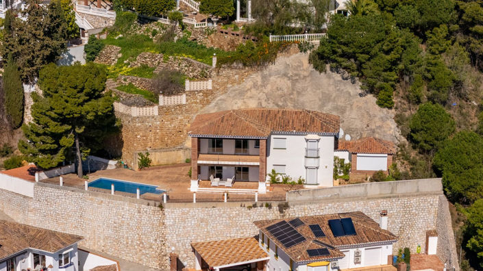 Image No.40-3 Bed Villa for sale