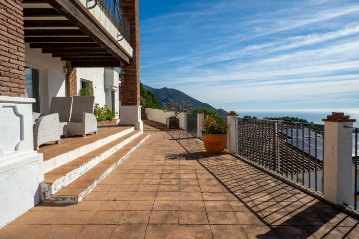 Image No.41-3 Bed Villa for sale