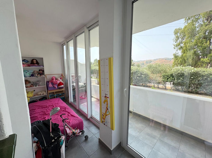 Image No.20-2 Bed Apartment for sale