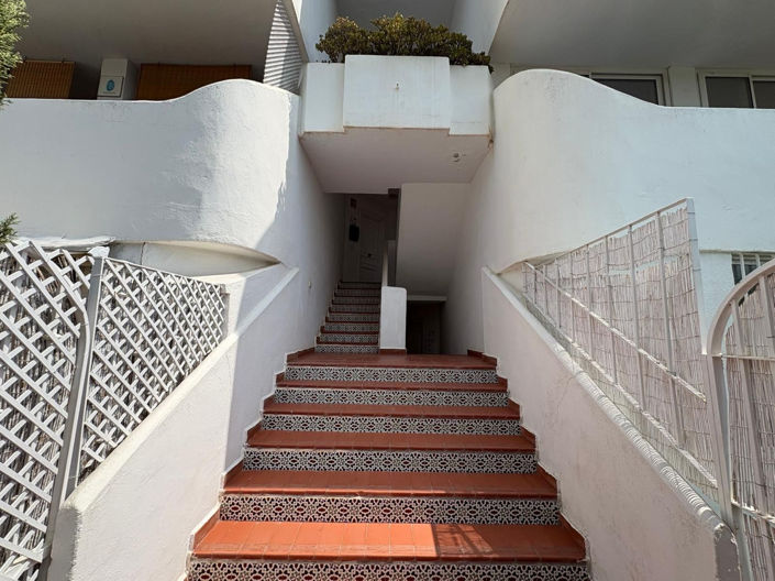 Image No.26-2 Bed Apartment for sale