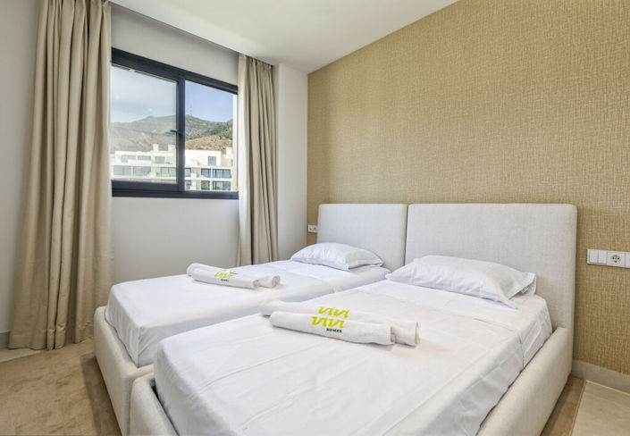 Image No.20-3 Bed Apartment for sale