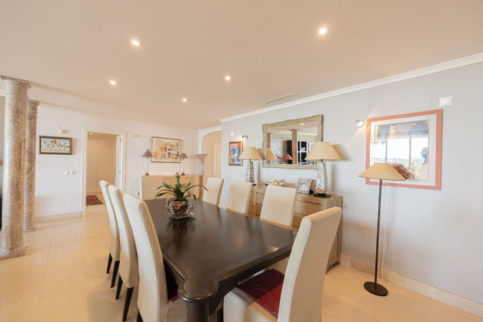 Image No.15-3 Bed Apartment for sale