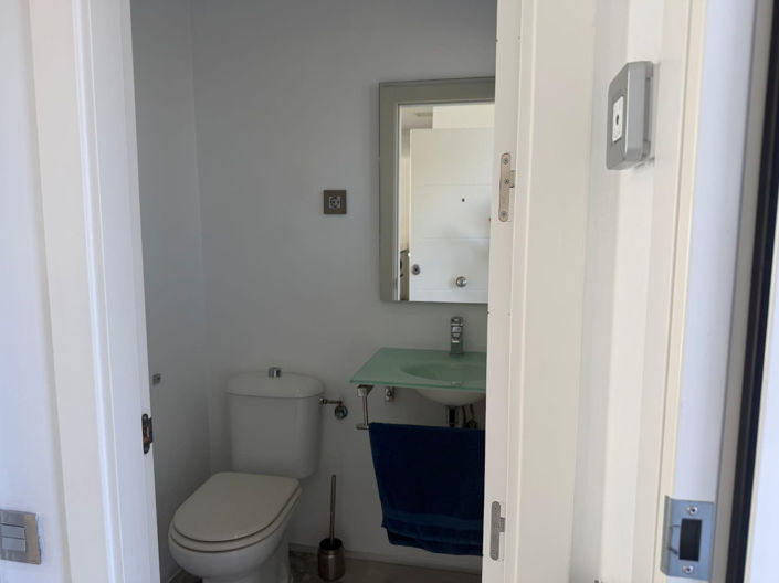Image No.15-3 Bed Semi-Detached for sale