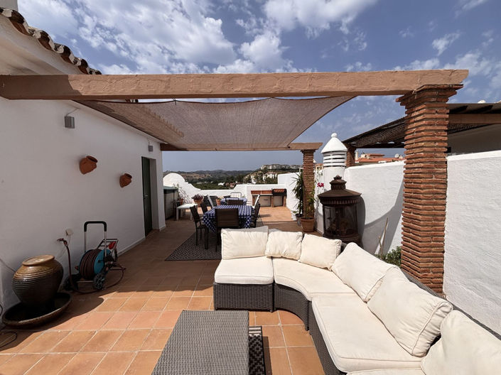 Image No.18-2 Bed Apartment for sale