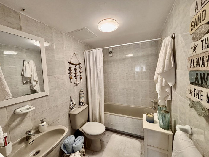Image No.20-2 Bed Apartment for sale