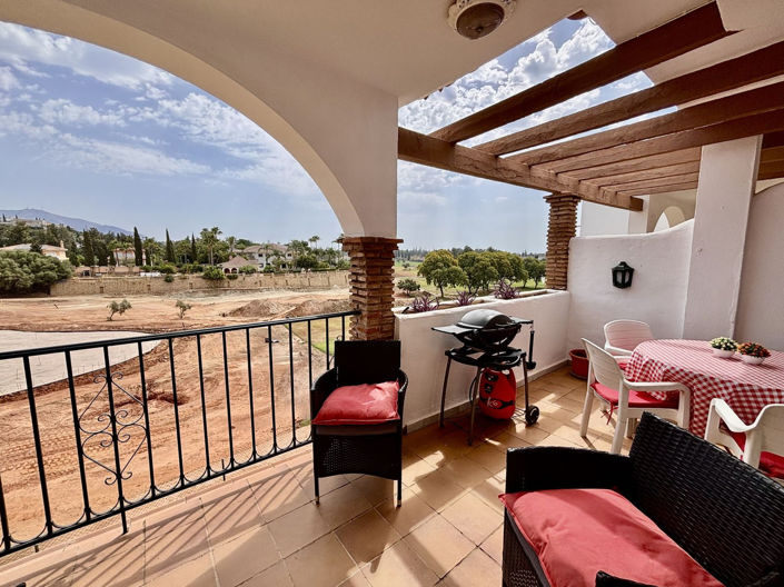 Image No.25-2 Bed Apartment for sale