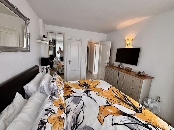 Image No.32-2 Bed Apartment for sale