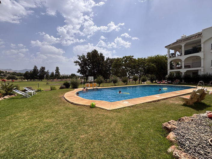 Image No.39-2 Bed Apartment for sale